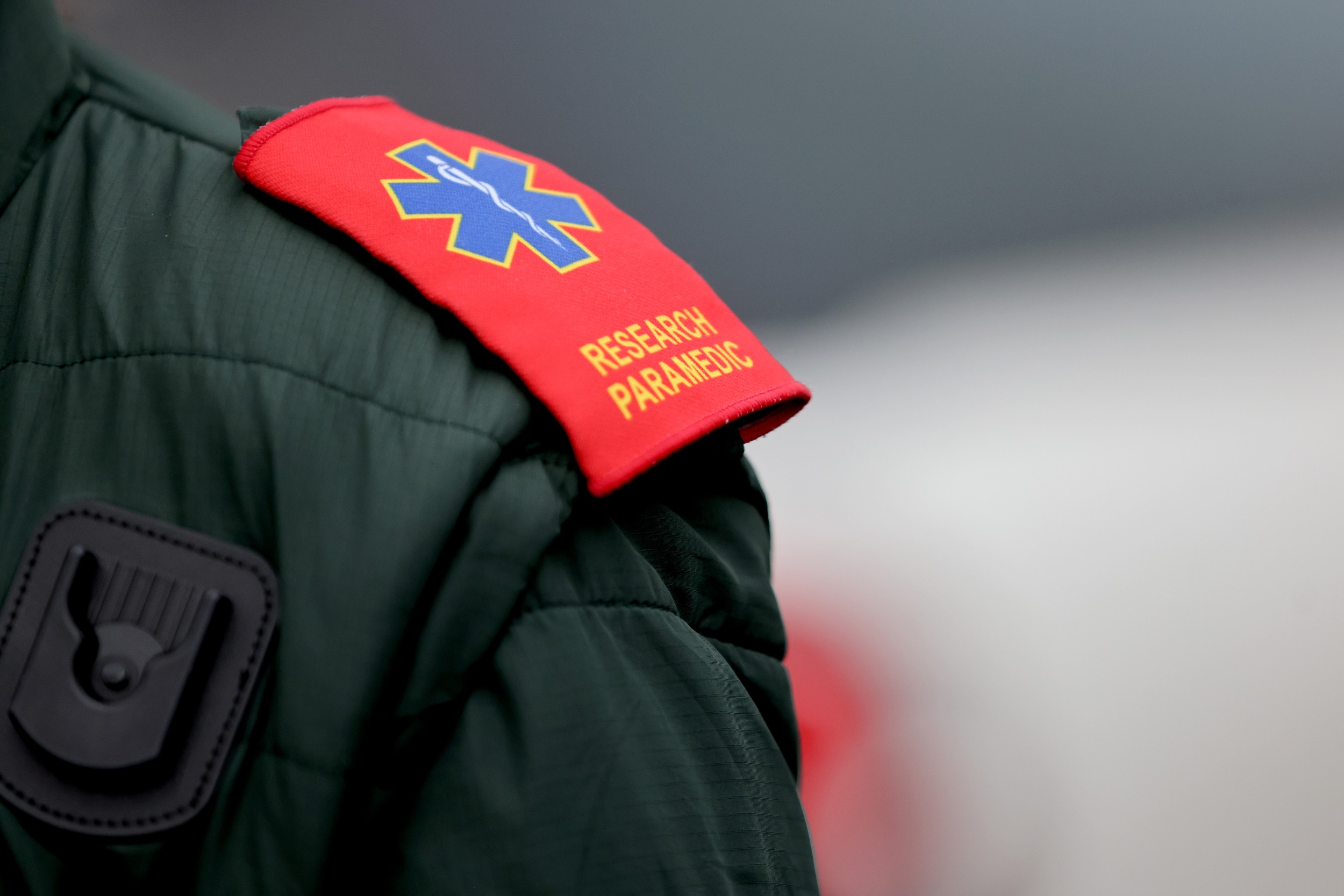 Research paramedic epaulette.jpg